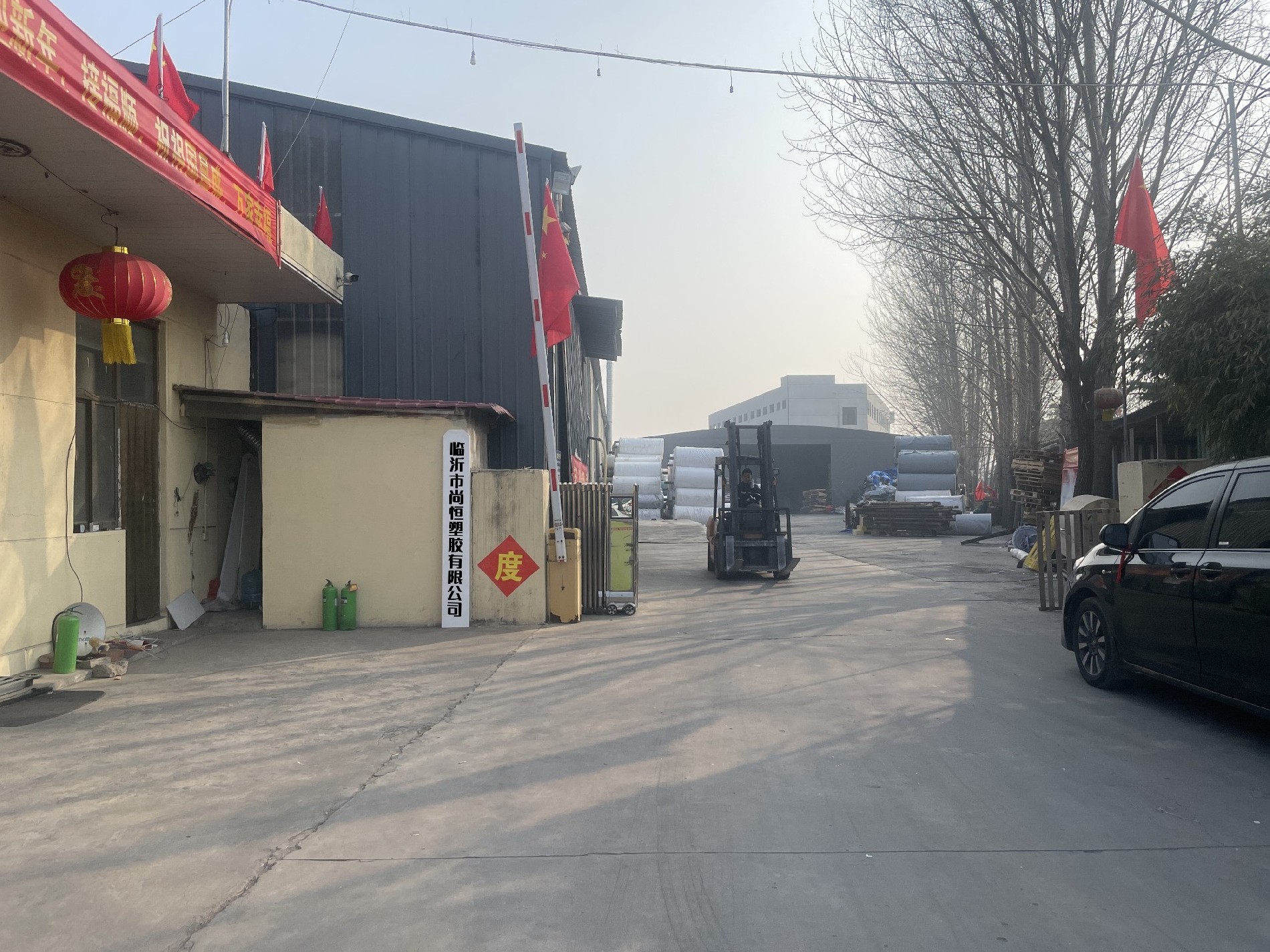 篷布專(zhuān)家——臨沂市尚恒塑膠有限公司，為您提供高品質(zhì)篷布解決方案